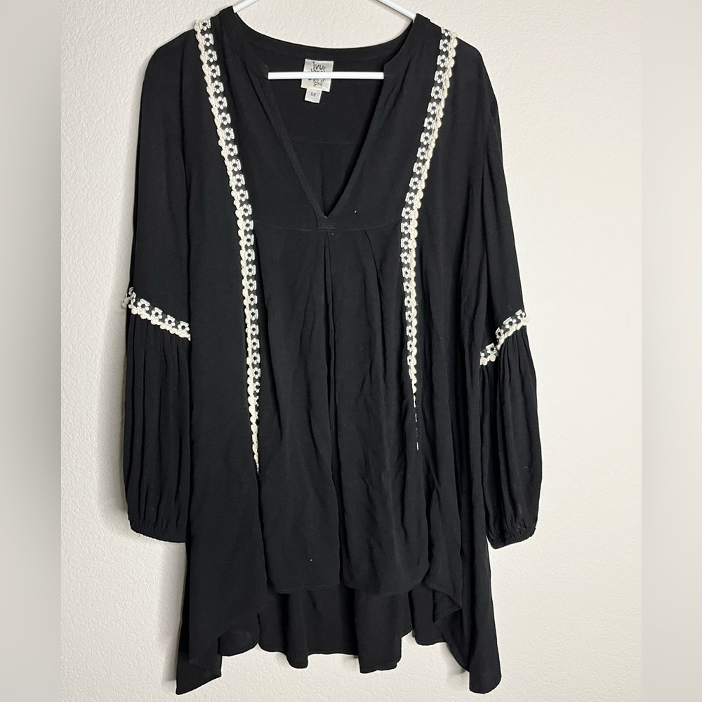SOLD🚨🚨🚨🚨 Ivy Jane black boho medium top/dress - Picture 1 of 4